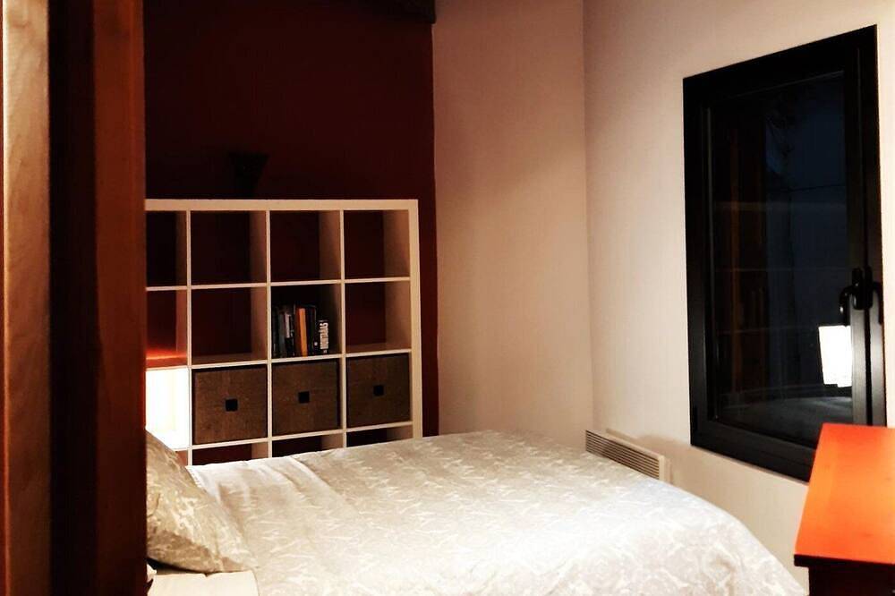 House 2 rooms Fireplace, Charm and Views, 5km from Llívia in Saillagouse, Parc naturel régional des Pyrénées catalanes