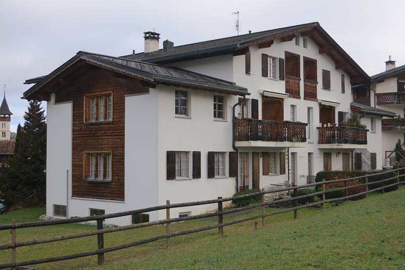 Ganze Ferienwohnung, Ferienwohnung Casa Davos Cuort Good, Vella - 4.5 Zimmer Ferienwohnung für max. 5 Pers. in Lumnezia, Alpenarena