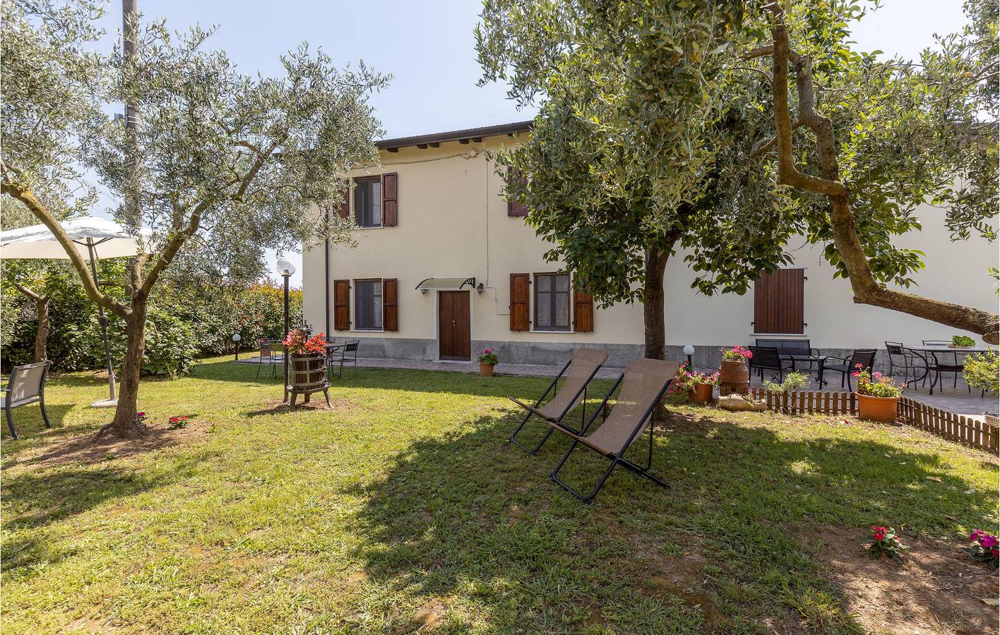 Appartement de vacances entier, Santo Stefano Retreat - 70m² avec Parking & Internet in Santo Stefano di Magra, Parc naturel régional de Montemarcello-Magra-Vara
