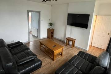 Holiday Rental for 5 People in Sheffield, South Yorkshire, Photo 2