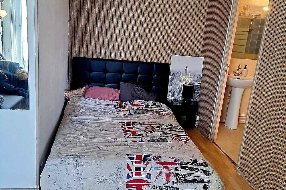 Appartement entier, Studio 30m2 meublé à louer in Gradignan, Région de Bordeaux