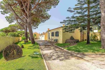 Ferienhaus für 2 Personen, mit Garten in Portugal