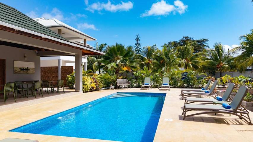 Villa pour 4 personnes, avec piscine et bassin pour enfant ainsi que jardin et vue aux Seychelles - 4