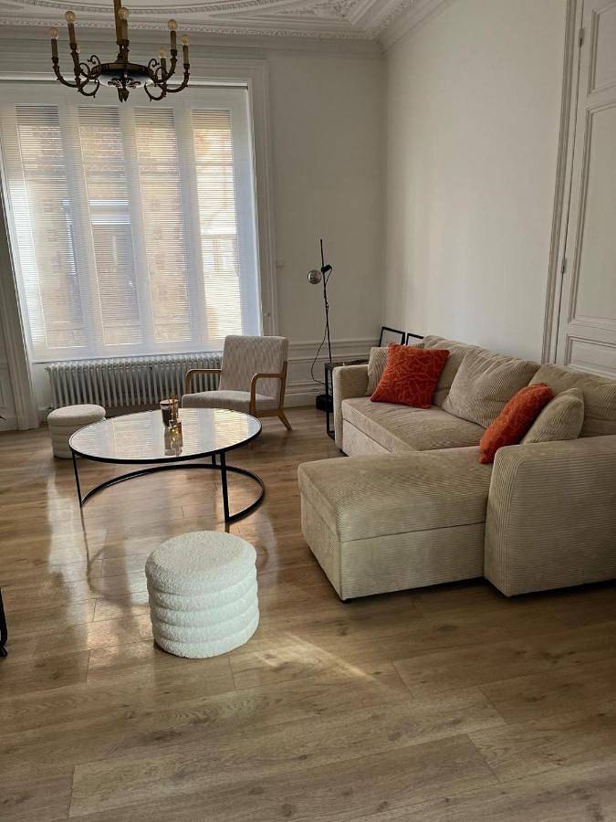 Gîte pour 10 personnes, avec jardin et vue à Charleville-Mézières - 4