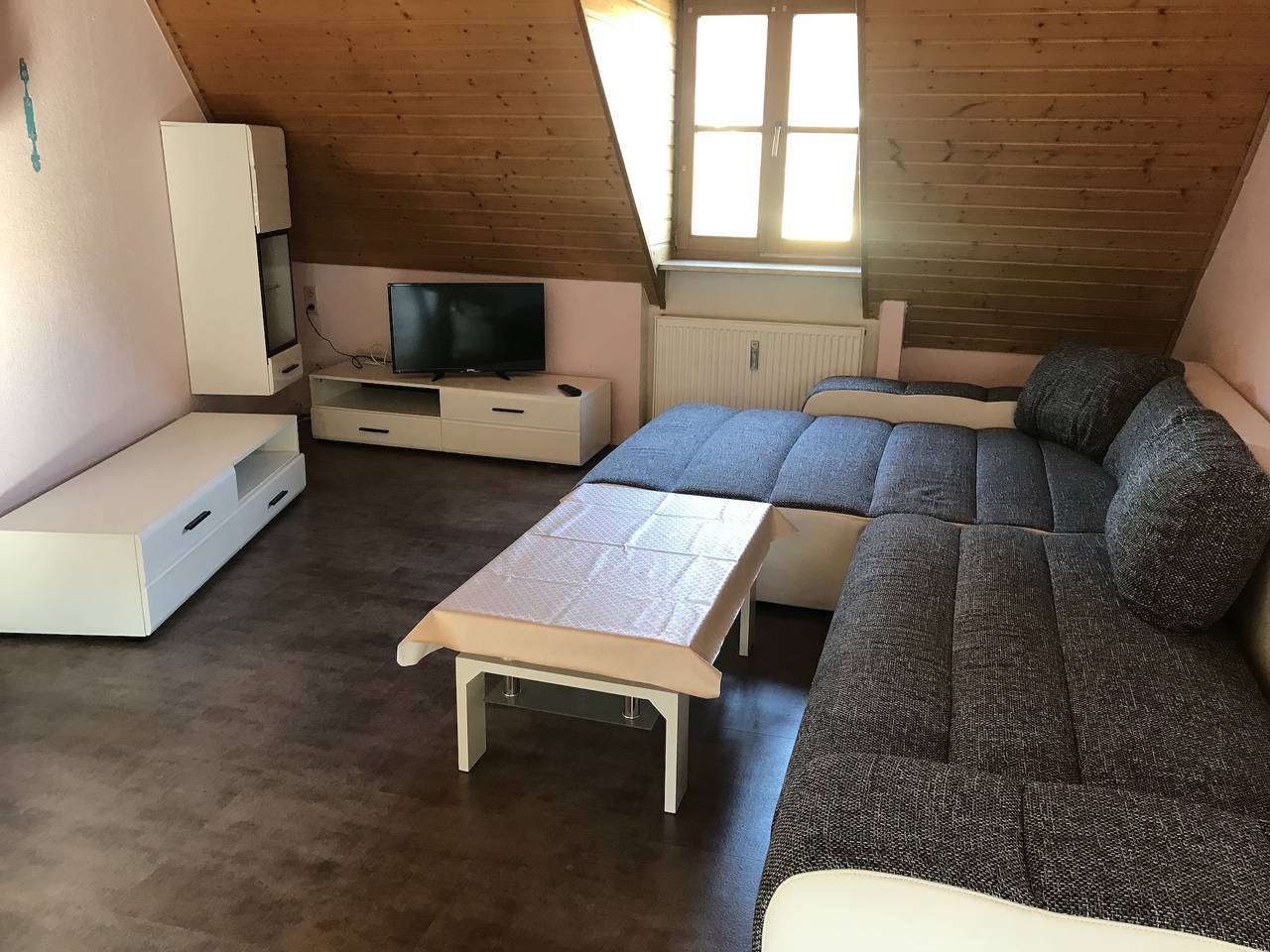 Fewo Floss Oberer Berg - Ferienwohnung in Floß, Naturpark Nördlicher Oberpfälzer Wald