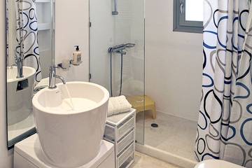 Villa for 6 Guests in Paros, Paros Regional Unit, Picture 3