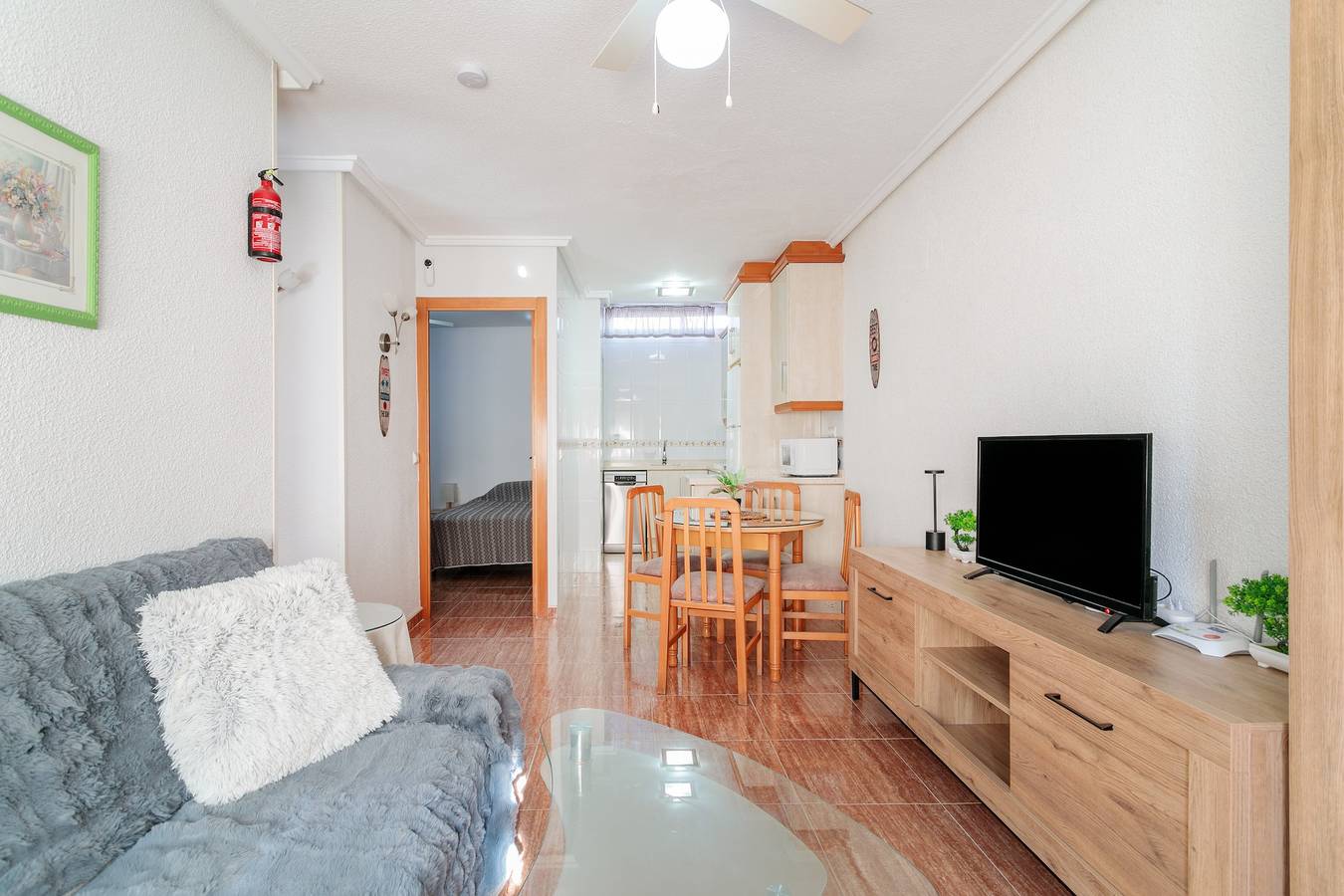 Bungalow 'Magnolias 20 En Santa Pola' con terraza privada, Wi-Fi y aire acondicionado in Santa Pola, Costa Blanca