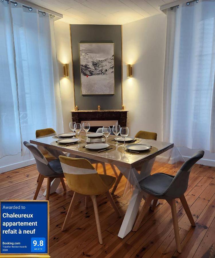 Appartement entier, Two-Bedroom Apartment in Vic-sur-Cère, Région d'Aurillac