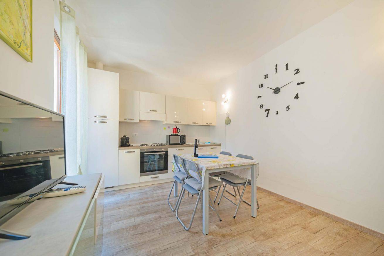 Ganze Wohnung, Apartmentsgarda - Residenza Emanuele in Torri del Benaco, Gardasee-Berge