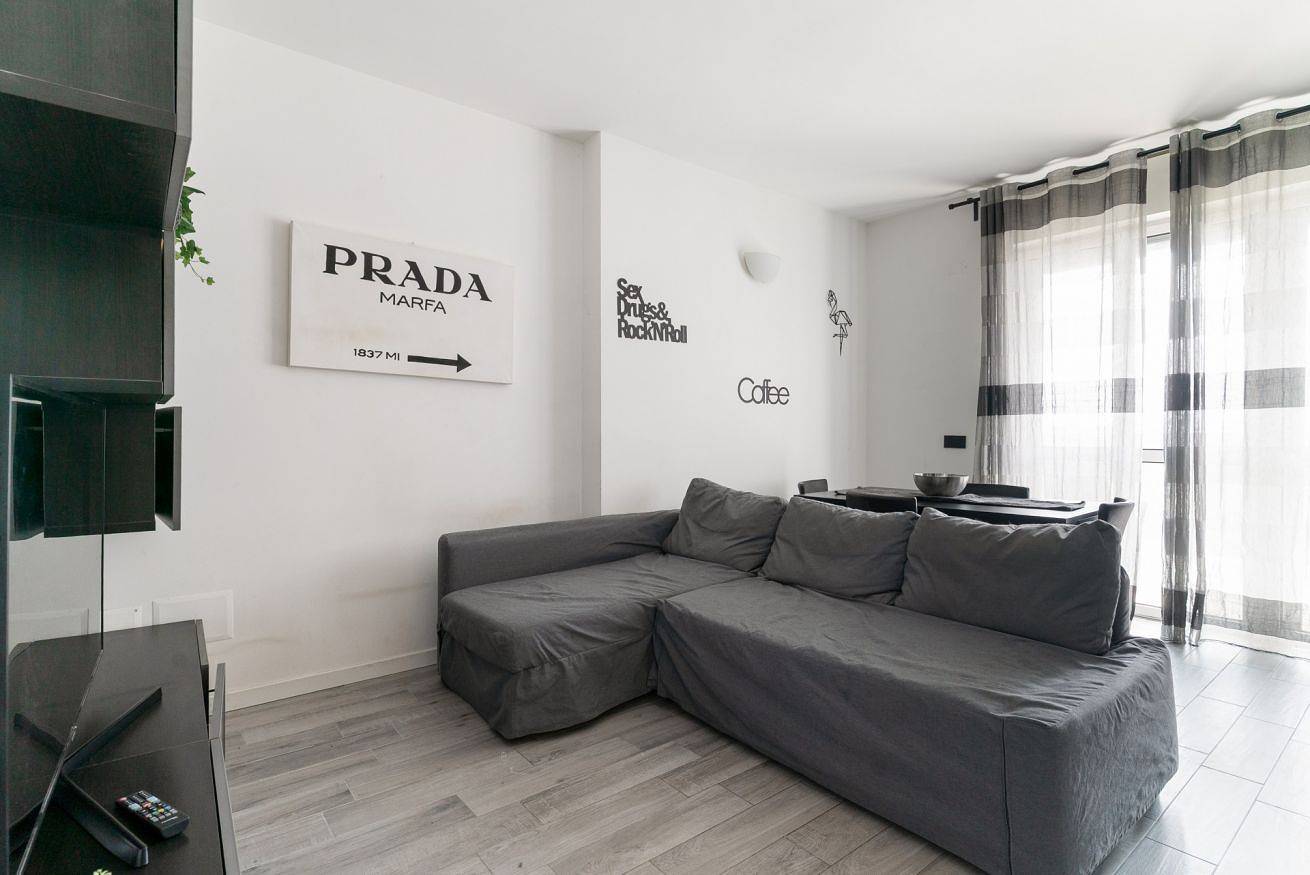 Apartamento inteiro, Castellanza 7 Mi Vk in Milão, Milão (província)