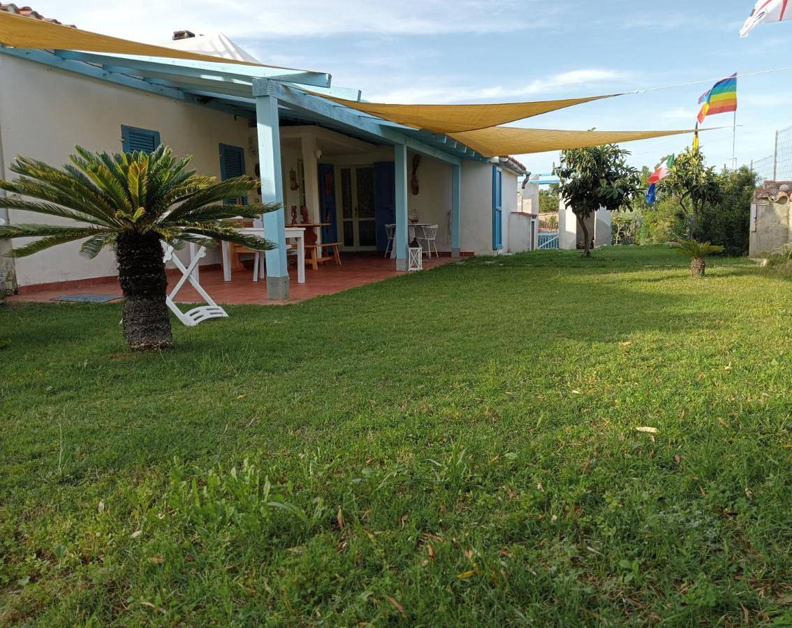Double Room in L'Annunziata, Castiadas