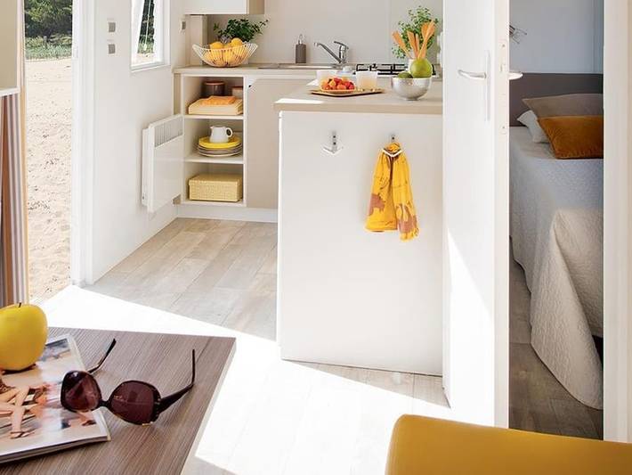 Camping Amélia - Mobilheim 2 personen - Saphir 18m² + überdachte Terrasse + Klimaanlage in Amélie-les-Bains-Palalda, Mittelmeerküste (Frankreich)