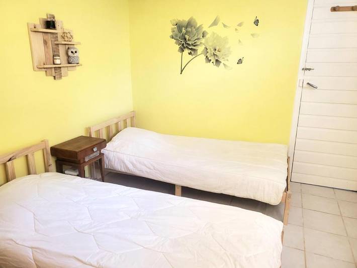 Location de vacances pour 6 personnes, avec vue ainsi que terrasse et jardin à Chatuzange-le-Goubet - 2