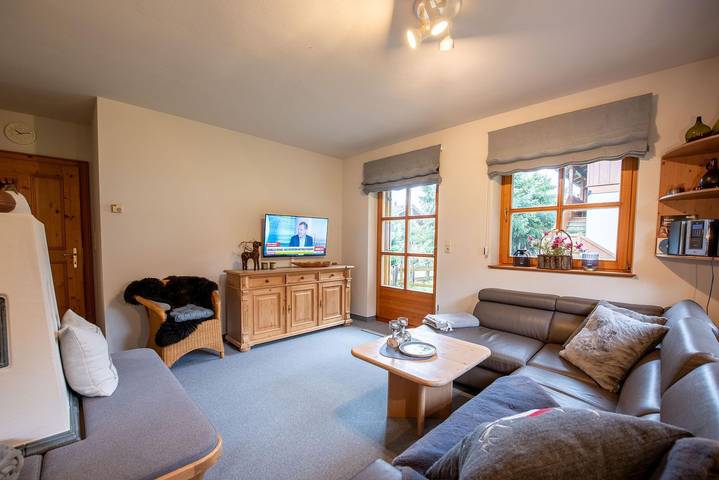 Ferienwohnung für 4 Personen, mit Terrasse und Garten in der Zillertal Arena