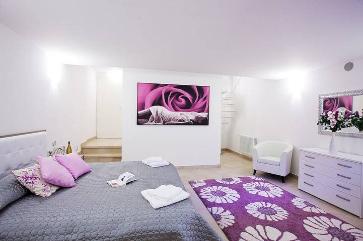 Hel lejlighed, Apartment Bella Vista In Mezzegra lake view pool home by Italian Apartments in Mezzegra, Kommune Tremezzina