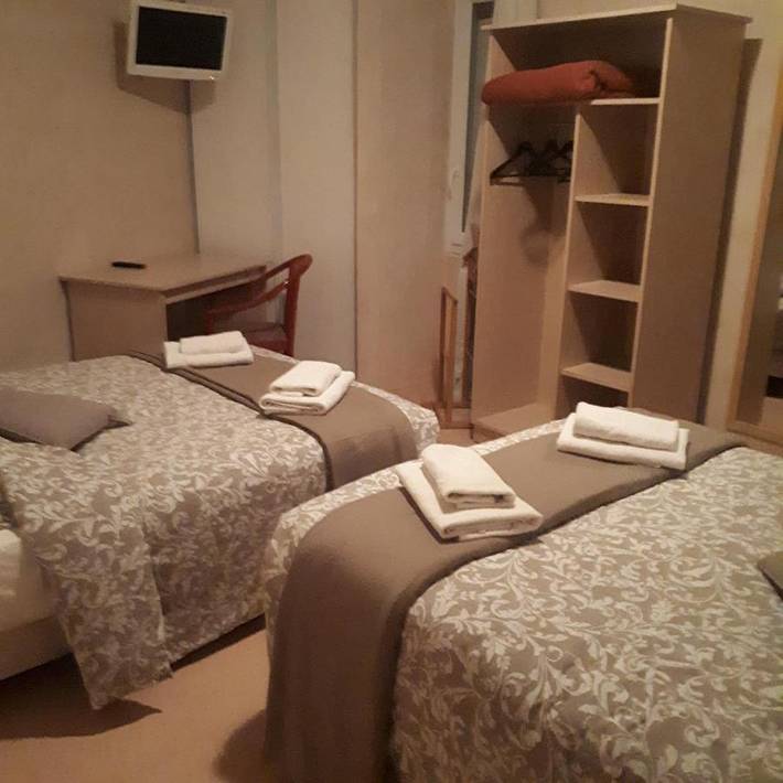 Hôtel pour 3 personnes, avec Vue à Comblanchien