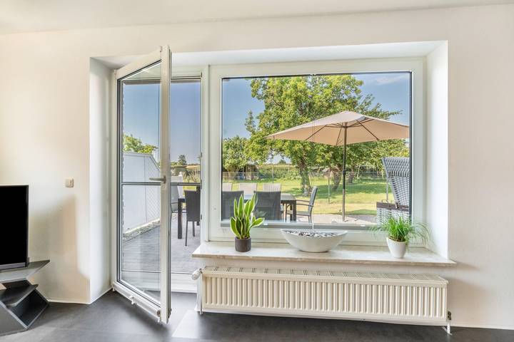 Ferienhaus für 8 Personen, mit Garten in Waabs - 2
