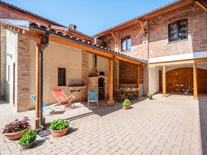 Appartamento per 3 persone, con Terrazza e Giardino in Provincia di Cuneo