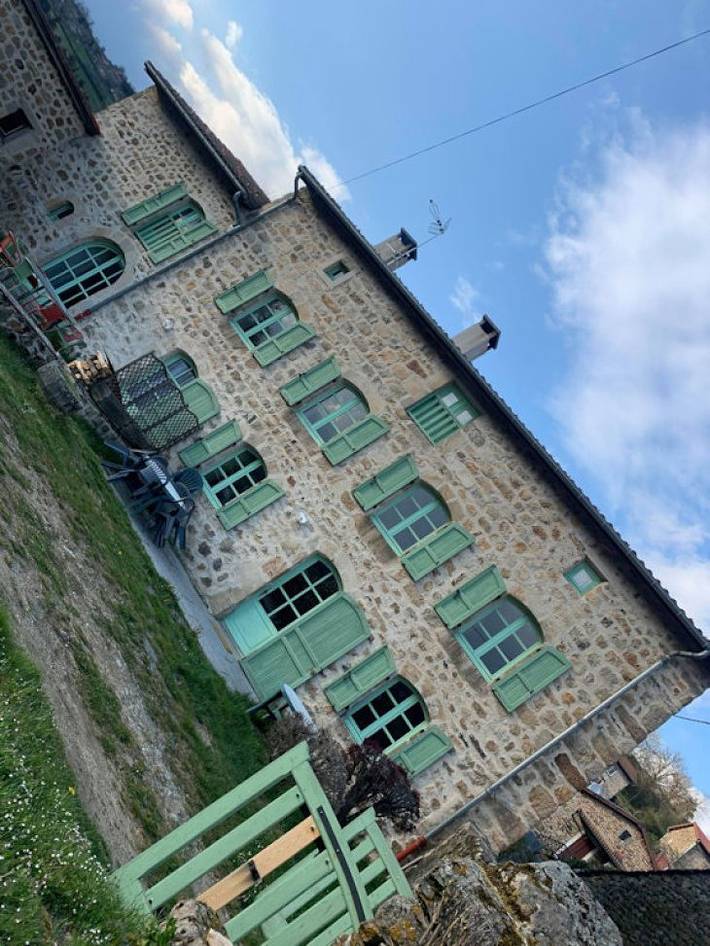 Gîte pour 11 personnes, avec terrasse et jardin en Haute-Loire - 2