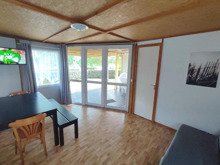 Location de vacances pour 6 personnes, avec vue sur le lac et terrasse ainsi que jardin et vue dans Saramon - 3