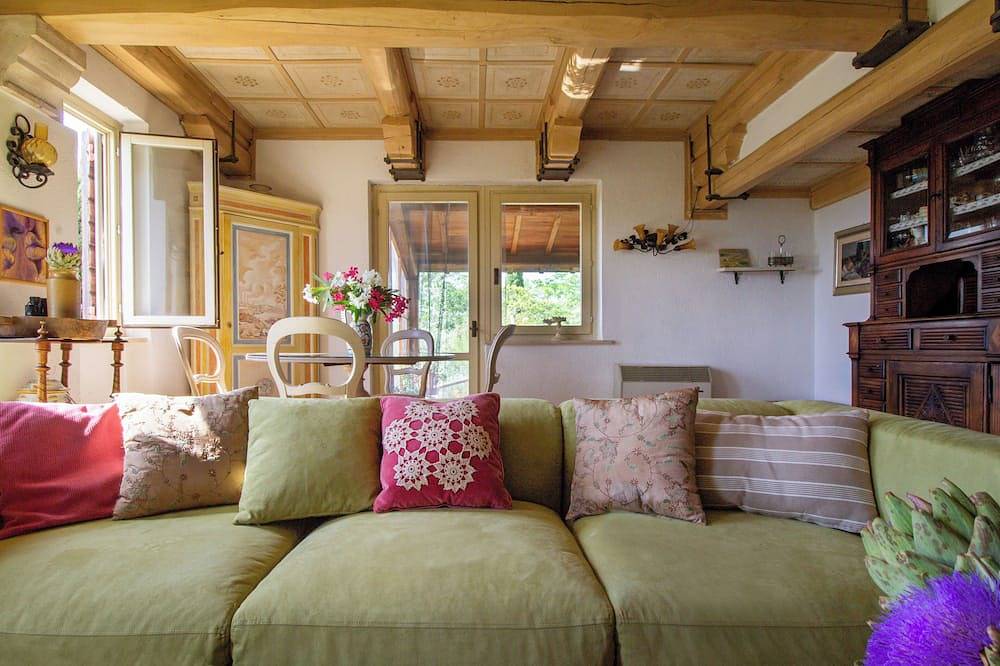 June Special Offer in Magliano Sabina, Rieti Provinz