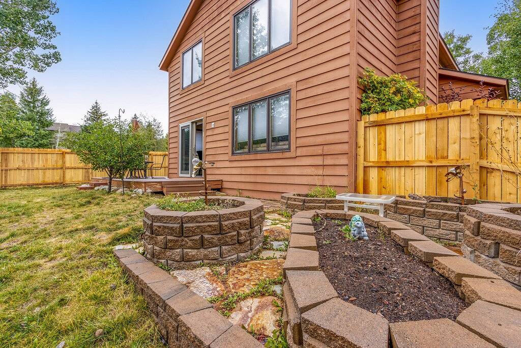 Mountain House + Loft w/Free Wifi, Enclosed Patio, Gas Grill, Cable in Silverthorne, Arapaho and Roosevelt National Forests