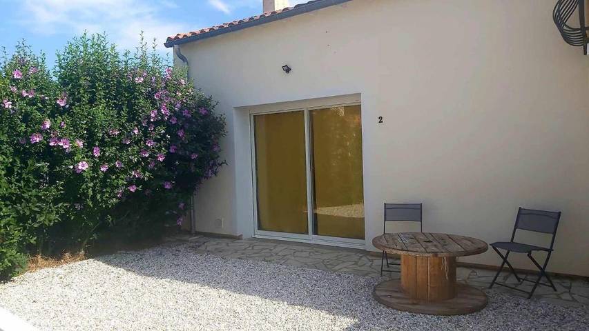 Gîte pour 6 personnes, avec jardin à Bessines (Deux-Sèvres) - 4