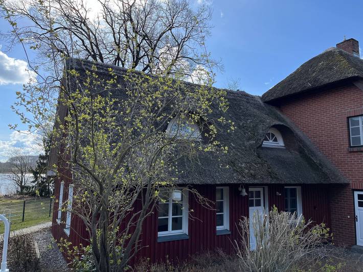 Ferienwohnung für 5 Personen, mit Garten und Sauna sowie Seeblick und Ausblick, kinderfreundlich in Krakow am See - 4