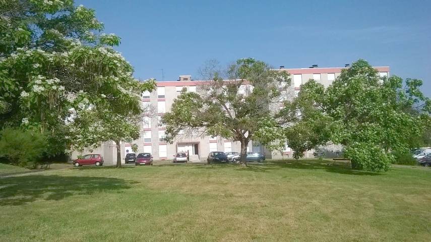 Gîte pour 6 personnes, avec vue, animaux acceptés à Bourbon-Lancy - 3