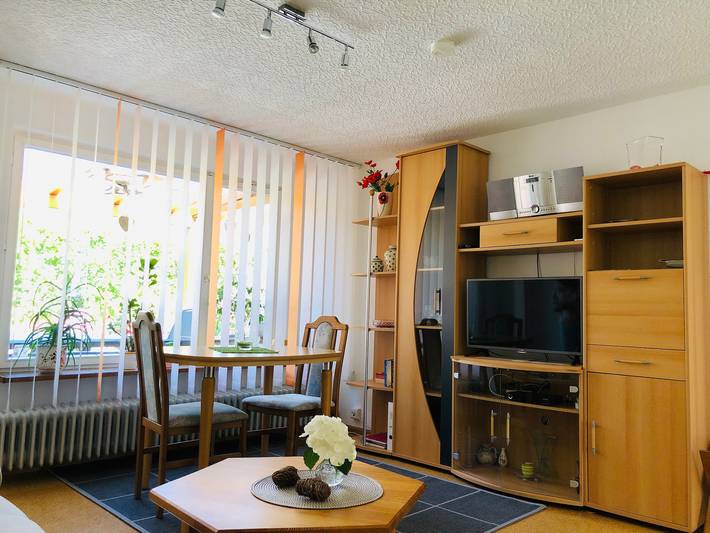 Ganze Ferienwohnung, Ferienwohnung Nena - Nena, 42 qm, 1-2 Personen in Ihringen am Kaiserstuhl, Kaiserstuhl