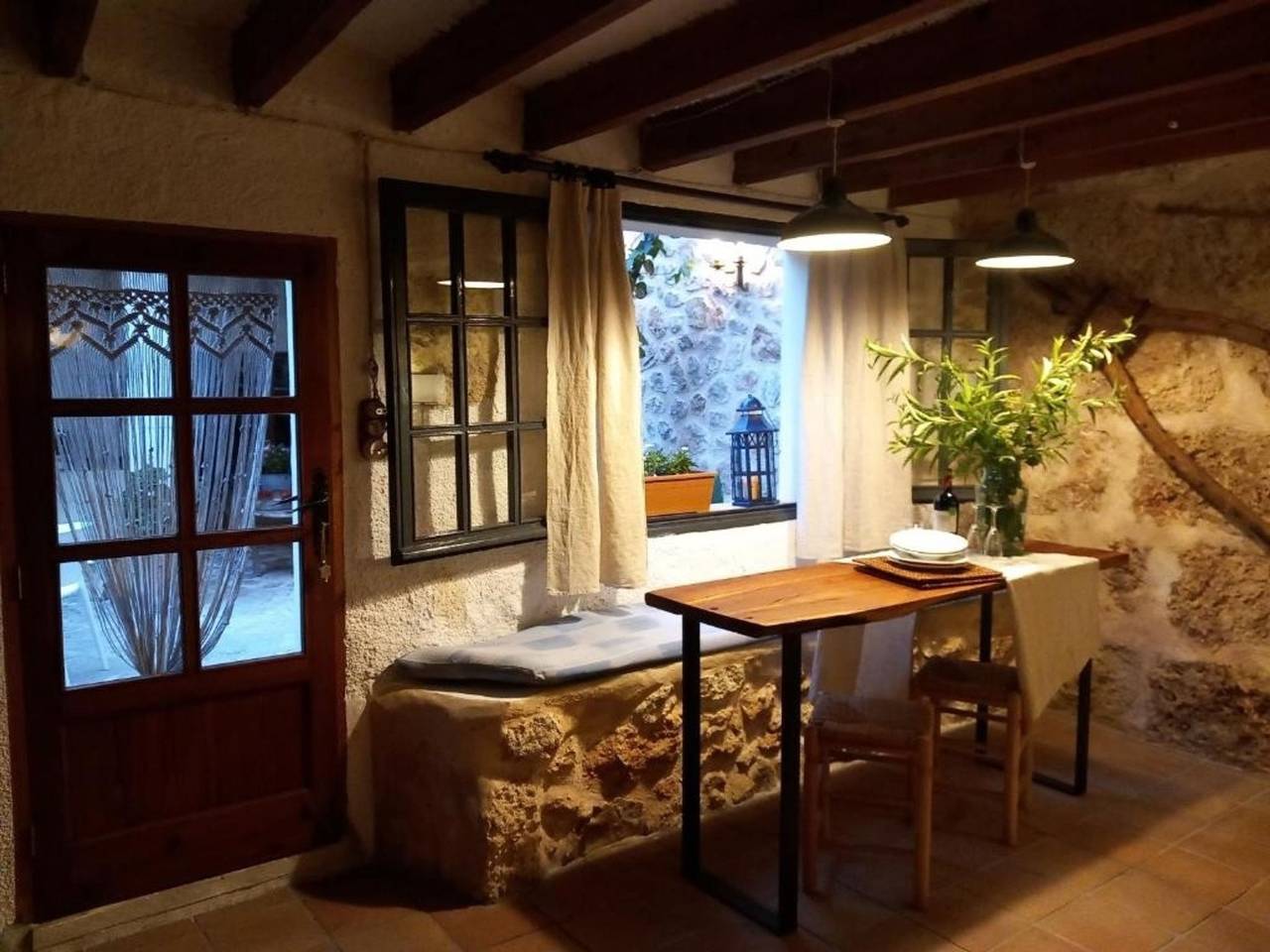 Entire apartment, Yourhouse Sa Casa in Sineu in Sineu, Majorca Center