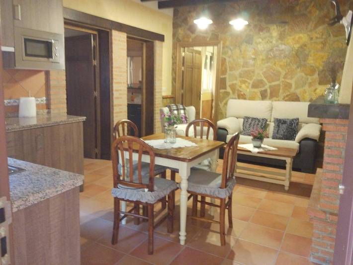 Casa rural para 5 personas, con terraza en Campiña de Morón y Marchena - 3