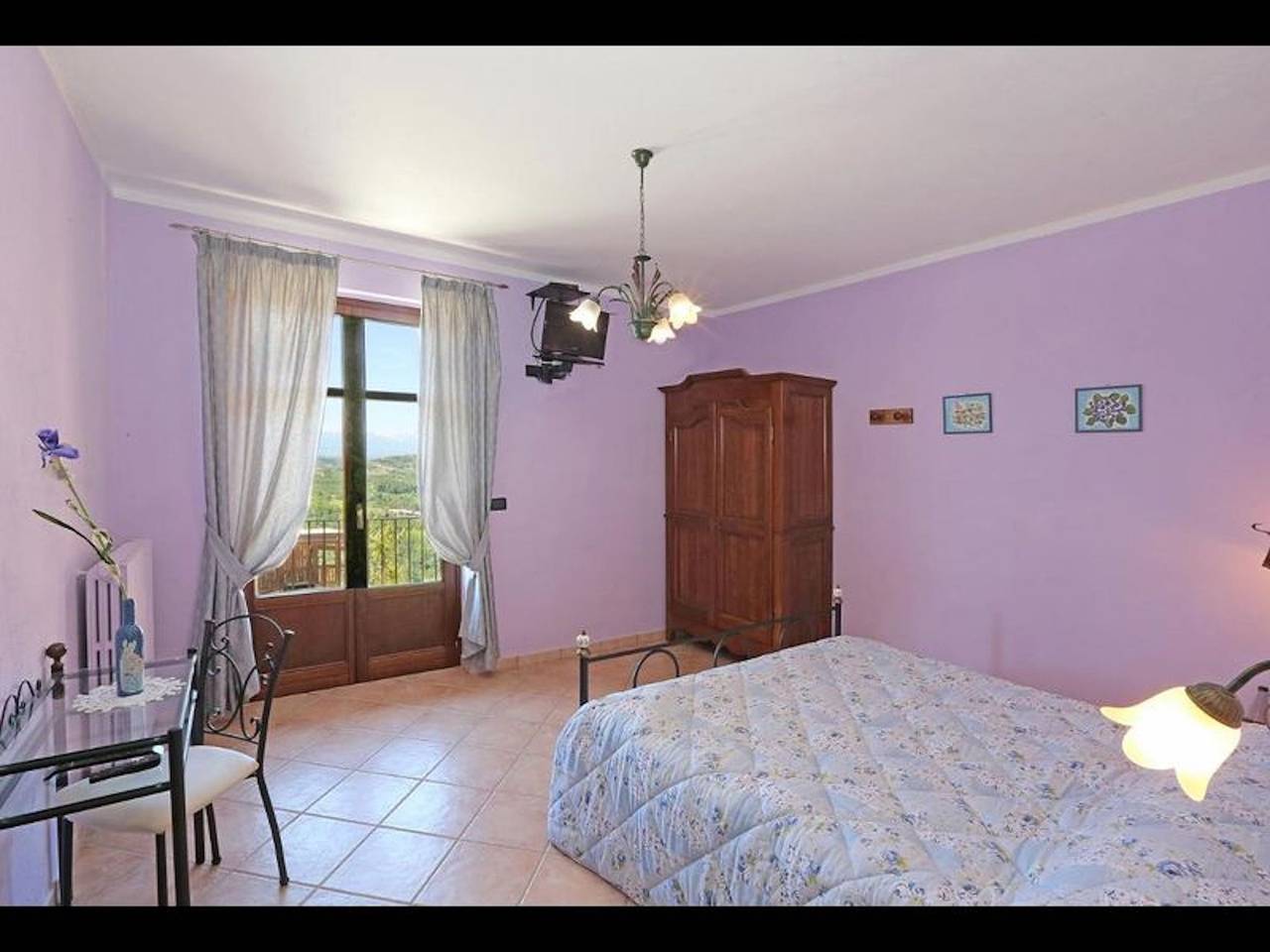 Agriturismo Al Brich Stanza singola in Albaretto della Torre, Langhe