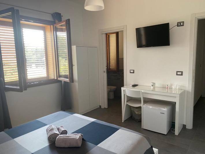 Location de vacances pour 3 personnes, avec vue ainsi que terrasse et jardin à Carbonia - 3