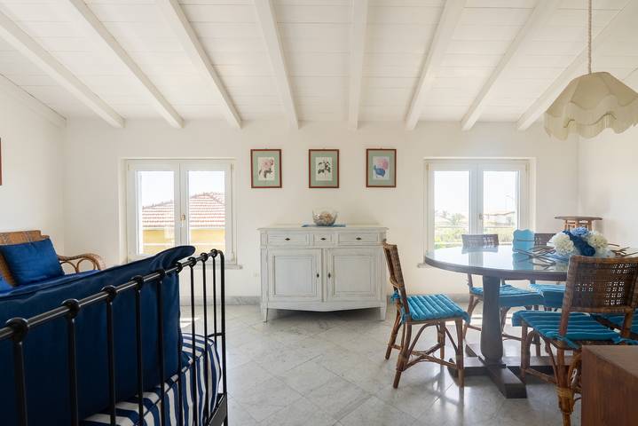 Vakantiewoning voor 4 personen, with Balkon and Terras as well as Tuin and Uitzicht in Marina di Pietrasanta