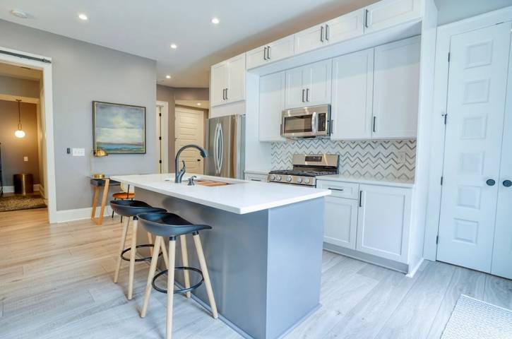 Apartment for 2 people, with pets in Atlanta