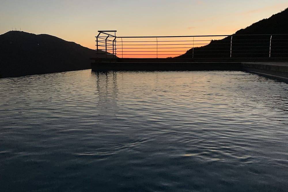 Exceptionnel ! Hauteurs D'ajaccio, Splendide Villa Contemporaine in Alata (Corsica), Ajaccio e dintorni