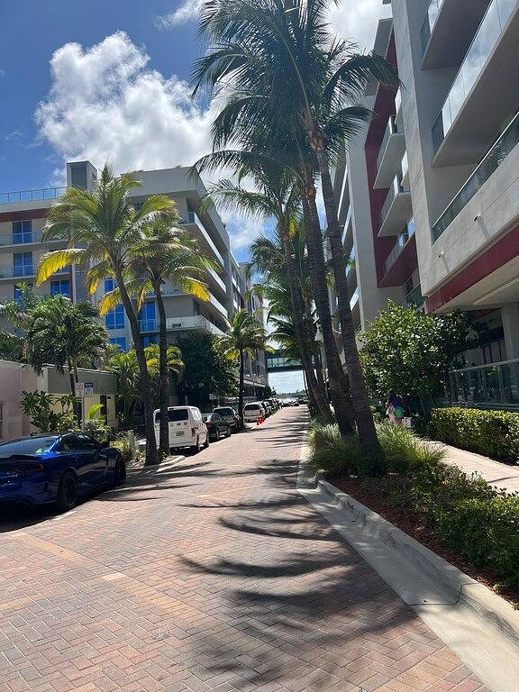 Vacation rental for 4 people, with hot tub and balcony, with pets in Hollywood (FL)