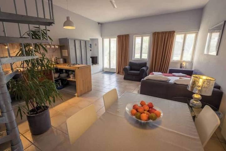 Gîte pour 4 personnes à Saires