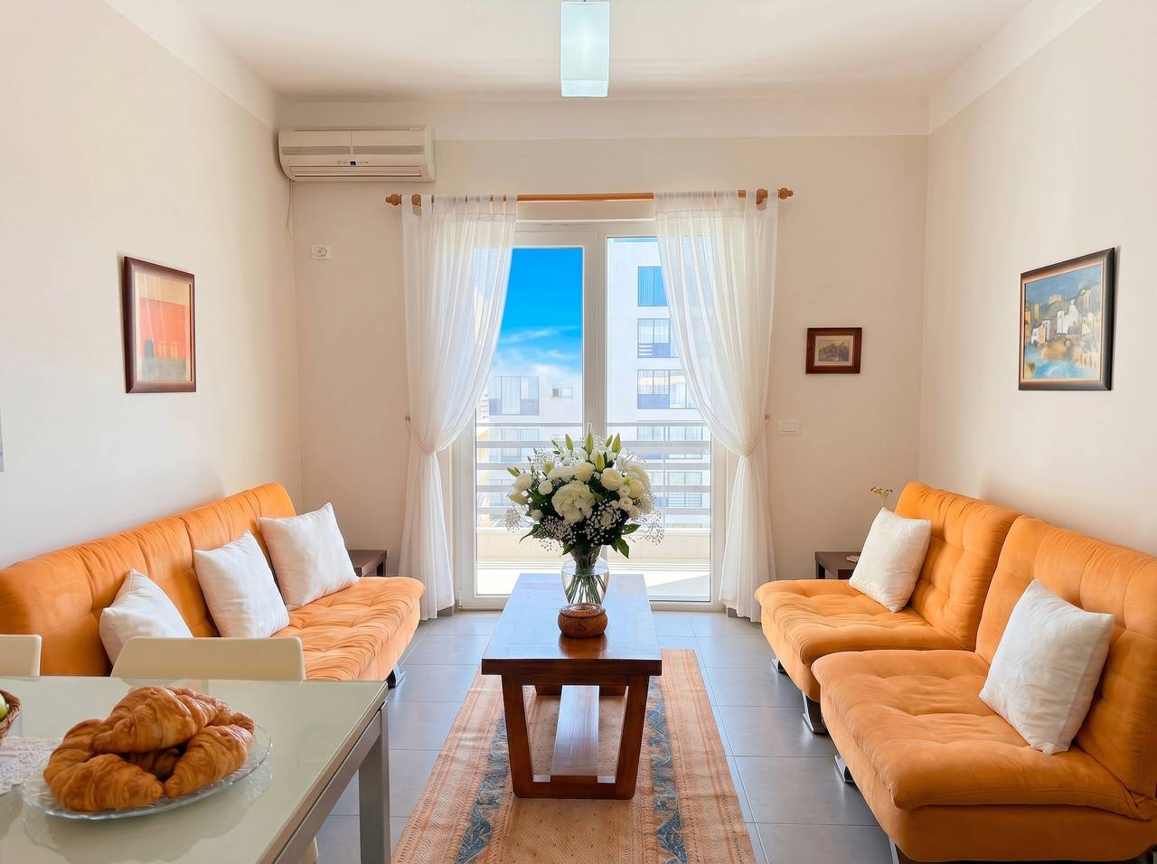 Apartamento entero, Apartamento de vacaciones para 4 personas con balcón in Golem, Albania