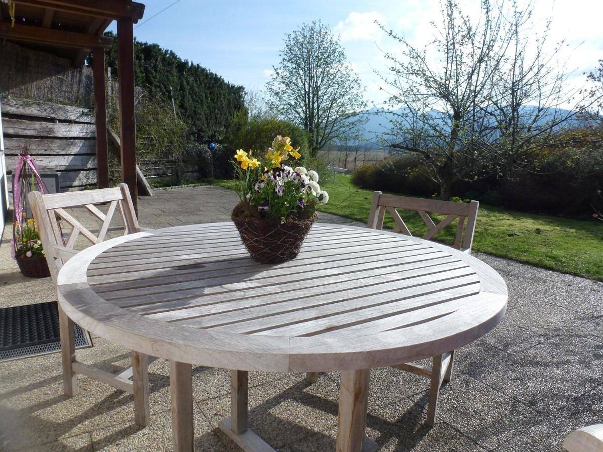 Ganze Wohnung, Apartment with Terrace in Murnau am Staffelsee, Das Blaue Land