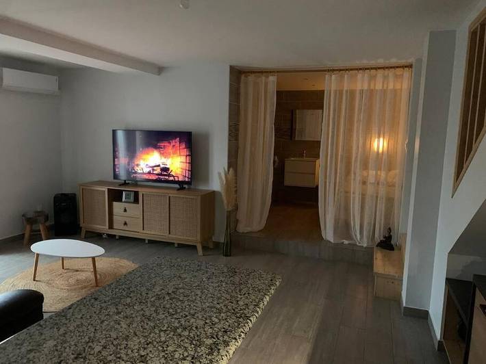 Appartement de vacances pour 2 personnes, avec Terrasse et Jardin à Pezens