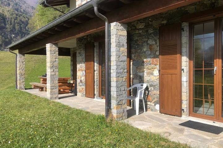 Gîte pour 6 personnes, avec jardin à Mello - 4