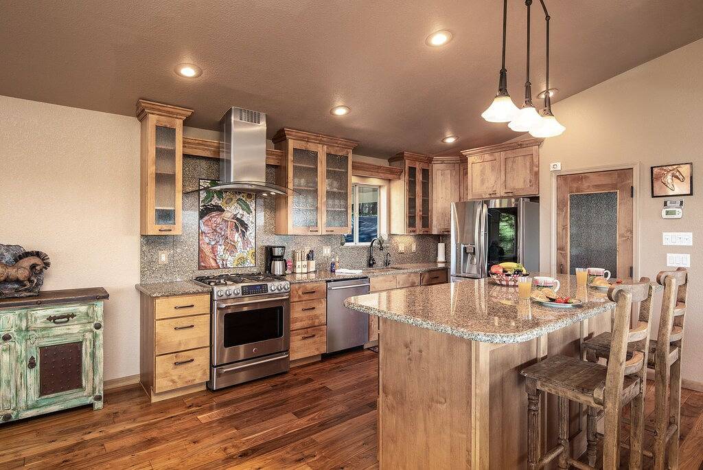 Alto Grand View | Large Balconies + Mtn Views in Alto, Ski Apache