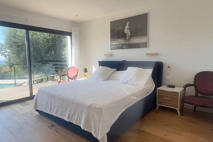 Our Modern and contemporain Villa in La Gaude, Mediterranean Coast (France)