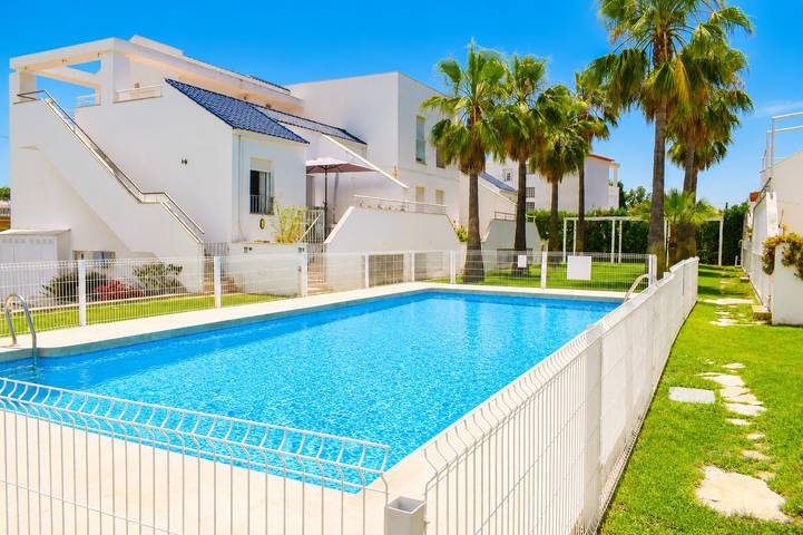 Apartamento de vacaciones para 4 personas, con piscina y jardín, Se admiten mascotas - 1