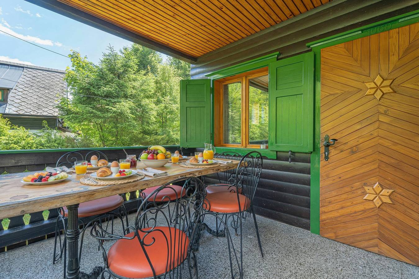 Alpine Chalet Metka at Lake Bohinj in Wochein, Triglav Nationalpark