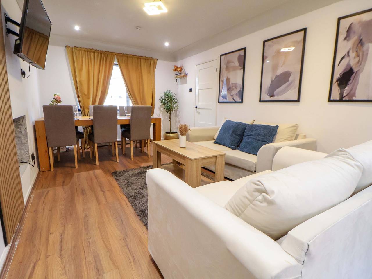 Steam and Stay @ Hoole in Chester, Cheshire West and Chester