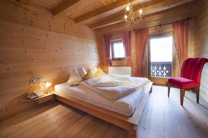 Ferienhaus für 6 Personen, mit Sauna und Garten sowie Pool, mit Haustier im Zillertal - 2