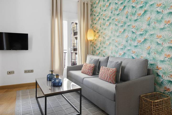 Vacation rental for 8 people in Madrid